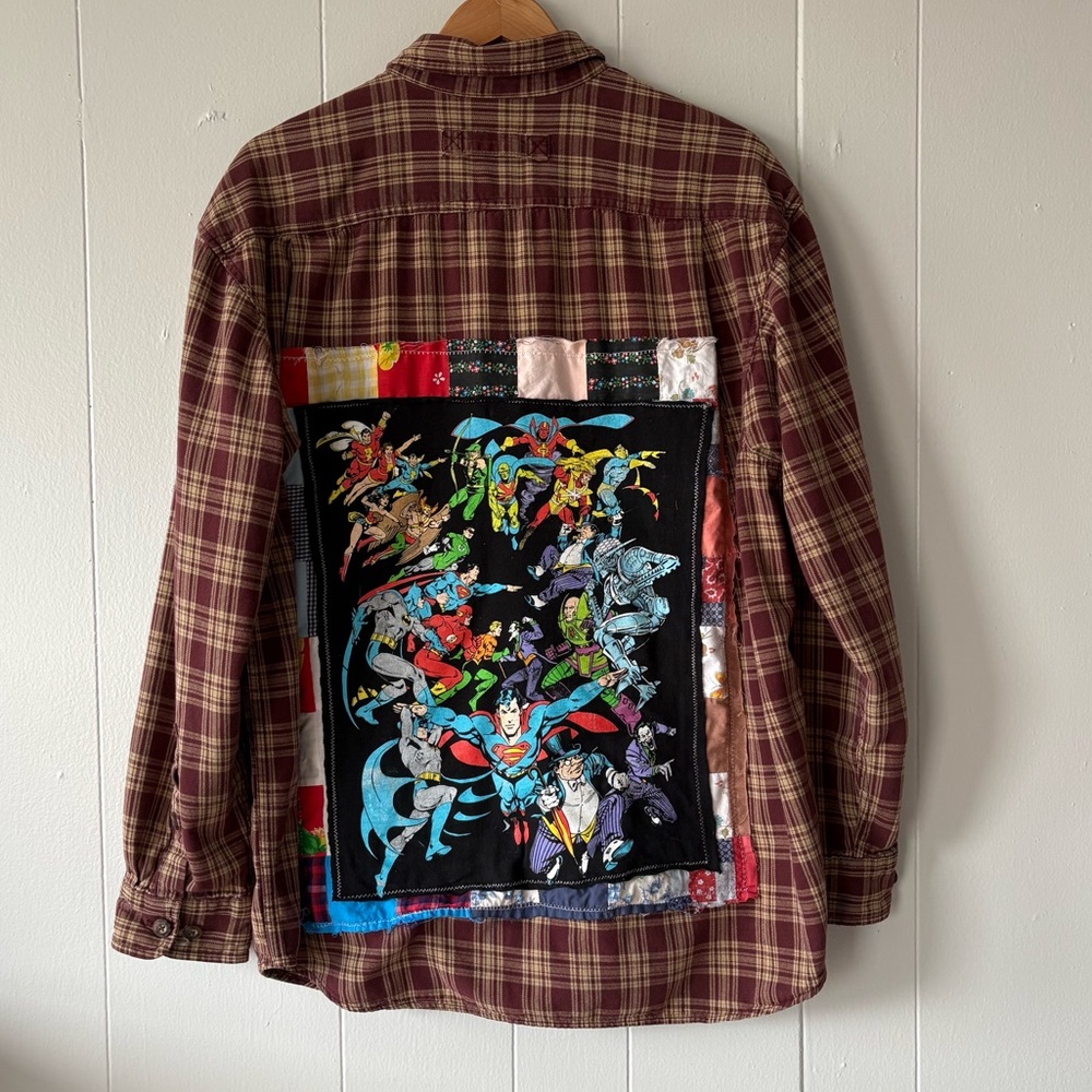 DC Comics Superheroes and Villains Backpatch Button-down